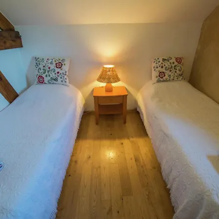 Prázdninový dům Spacious With Private Pool In Loubejac *