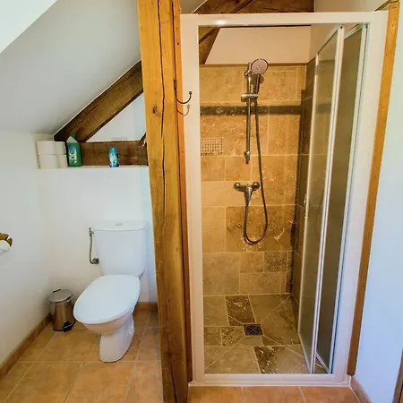 Prázdninový dům Spacious With Private Pool In Loubejac Montcabrier (Lot)